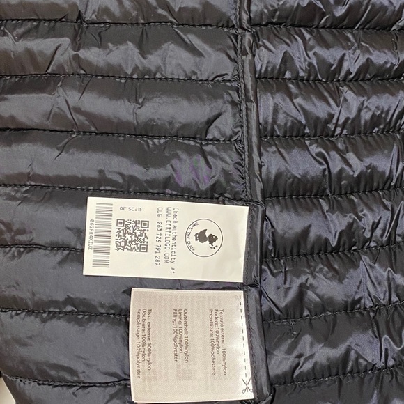 New Save the Duck practical and hooded jacket - Picture 14 of 14